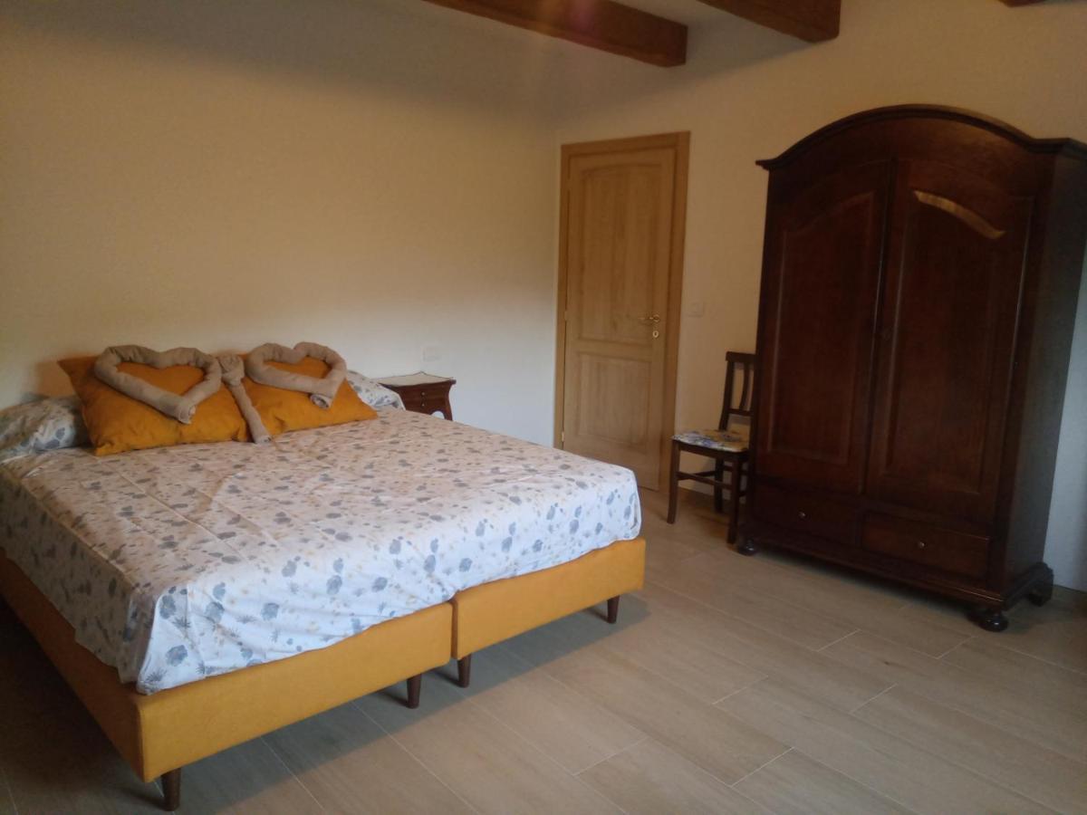 Agriturismo Il Regno Del Marrone Castel del Rio Экстерьер фото